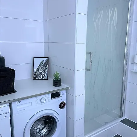 Alte Schule, Ferien- Und Monteurwohnung ゲルンスバッハ